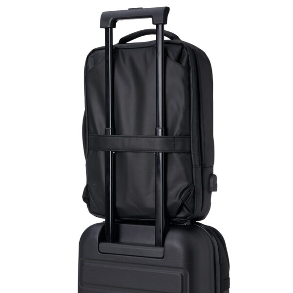 Mochila Couro Sintético USB 17 Litros - 01901B - Imagem 7