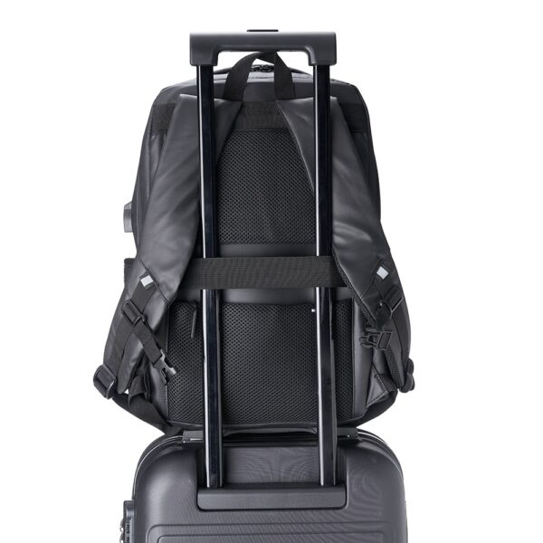 Mochila Couro Sintético USB 20 Litros - 20061 - Imagem 10